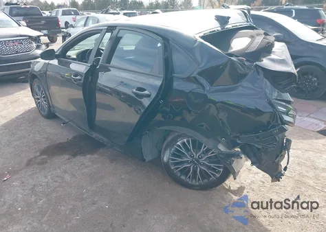 2024 Kia Forte Gt-Line z USA, uszkodzony, nr VIN 3KPF54AD6RE714160